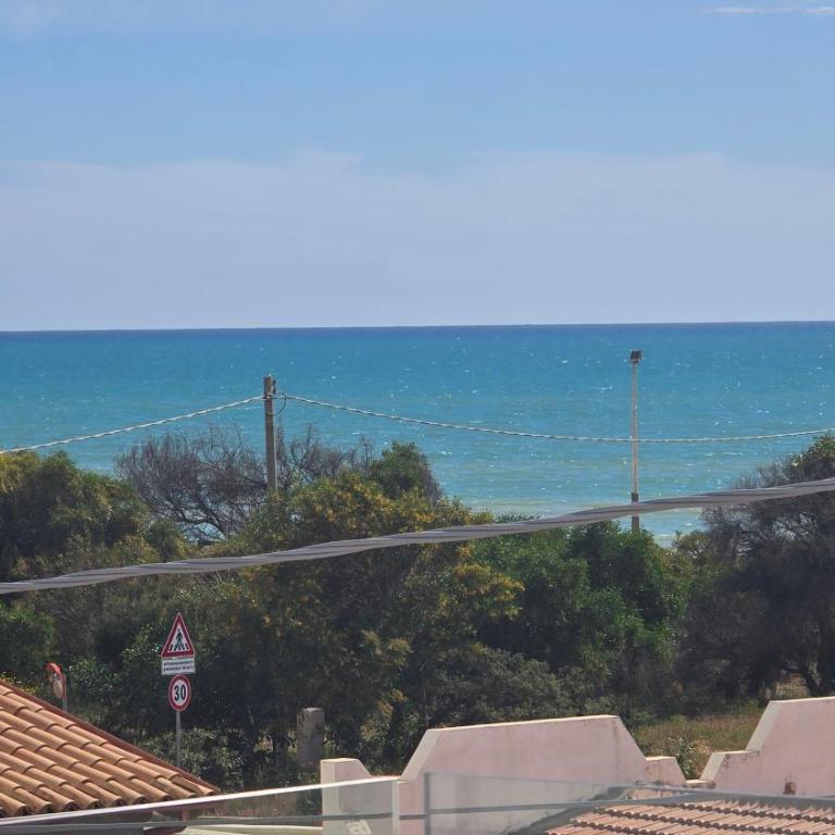 Torre Del Mediterraneo - Two-Bedroom Apartment with Balcony and Terrace - 39