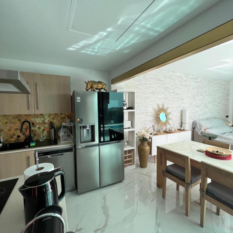 APARTMENT VILLA Cooper l HEATED Pool l PVT Garden I GOLF I SEA VIEWS - Two-Bedroom Villa - 7