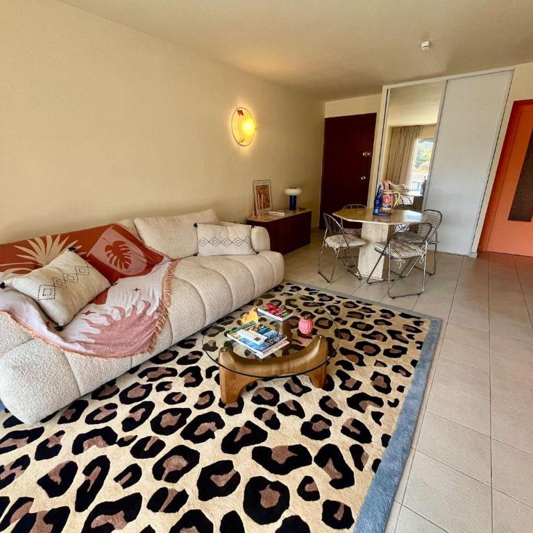 Appartement rénové 1 chambre à Cavalaire, proche plage, climatisé avec parking - FR-1-226B-107 - Appartement - 5