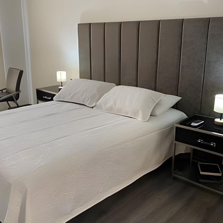 Edificio Espacio Huerfanos - Studio Apartment - 25