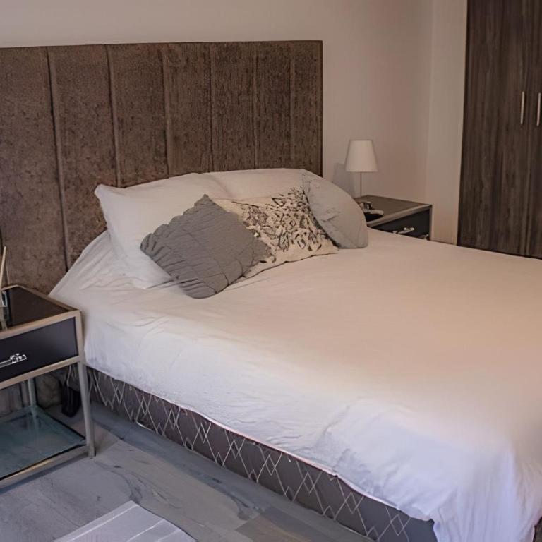 Edificio Espacio Huerfanos - Deluxe Double Studio - 22