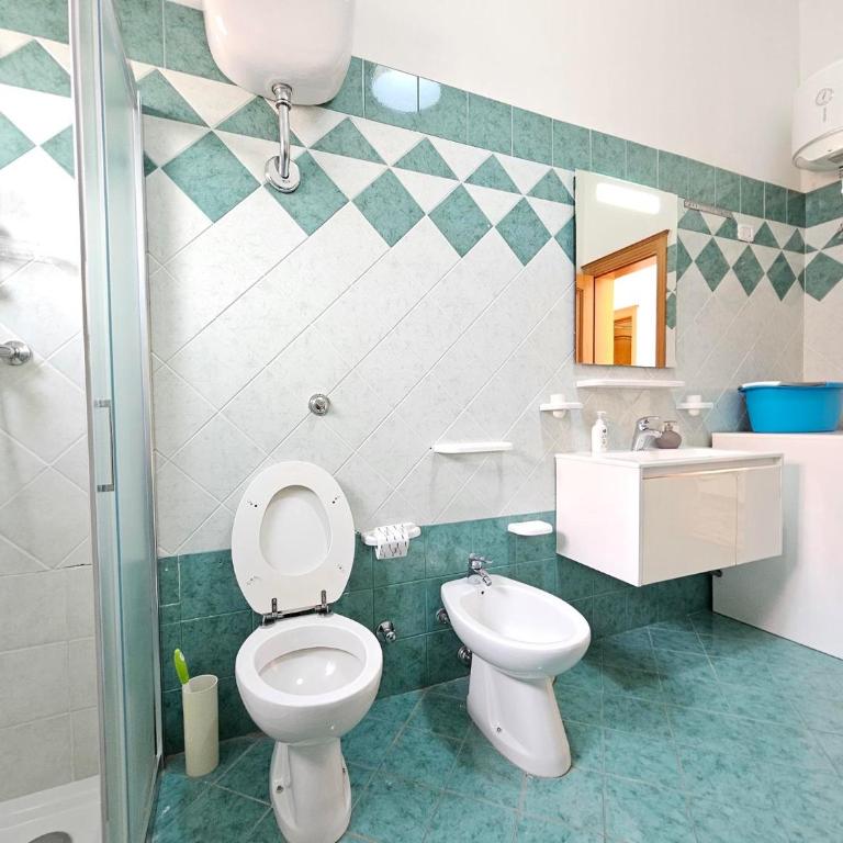 Daisy House - Three-Bedroom Superior Apartment - 32