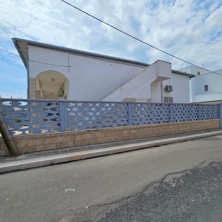 Daisy House - Three-Bedroom Superior Apartment - 57