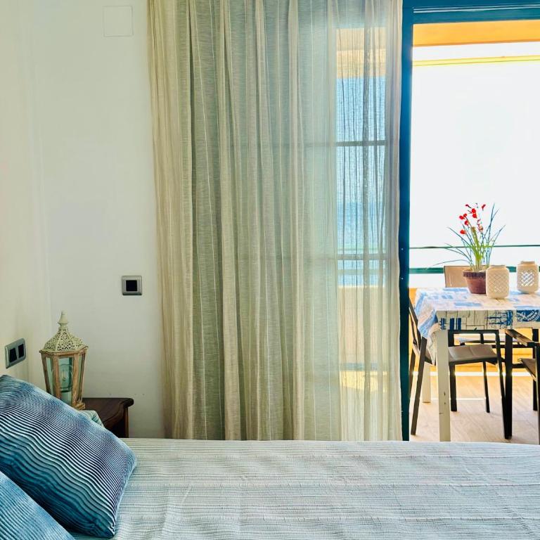 Apartamento con terraza y vistas al mar en Altea Mascarat Piscina, parking y cerca de la playa - Apartamento de 2 dormitorios - 28