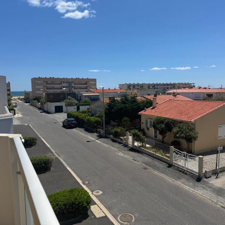 T2 traversant, 2 balcons, 4 pers, proche plage - Appartement 1 Chambre - 15