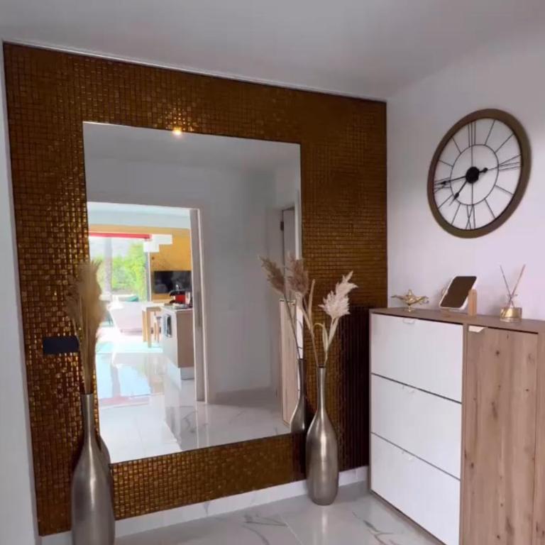 APARTMENT VILLA Cooper l HEATED Pool l PVT Garden I GOLF I SEA VIEWS - Two-Bedroom Villa - 14