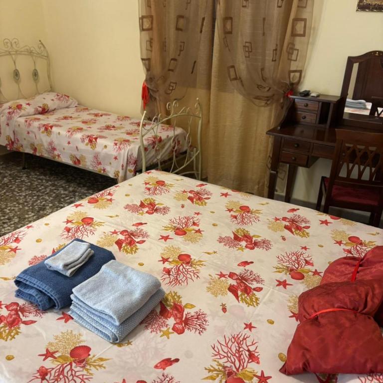 B&B IN VILLA - Camera Tripla con Bagno Privato - 8