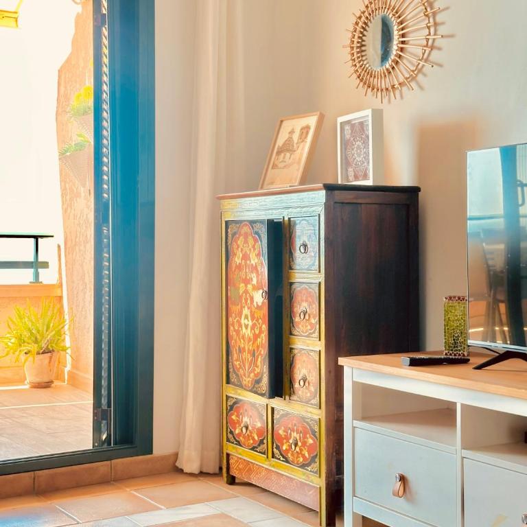 Apartamento con terraza y vistas al mar en Altea Mascarat Piscina, parking y cerca de la playa - Apartamento de 2 dormitorios - 27