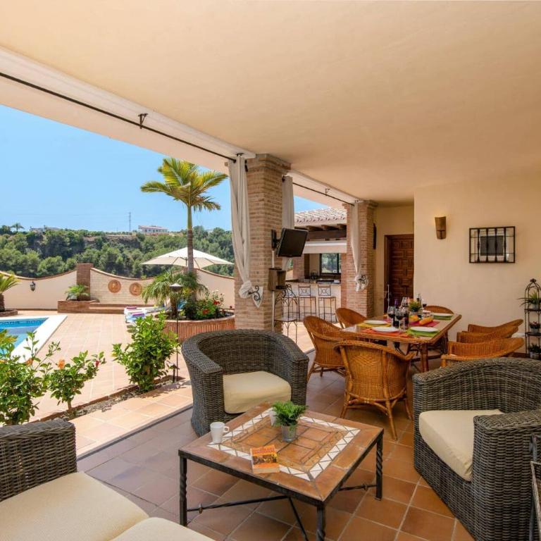 Villa La Canela by Villa Plus - Villa - 3