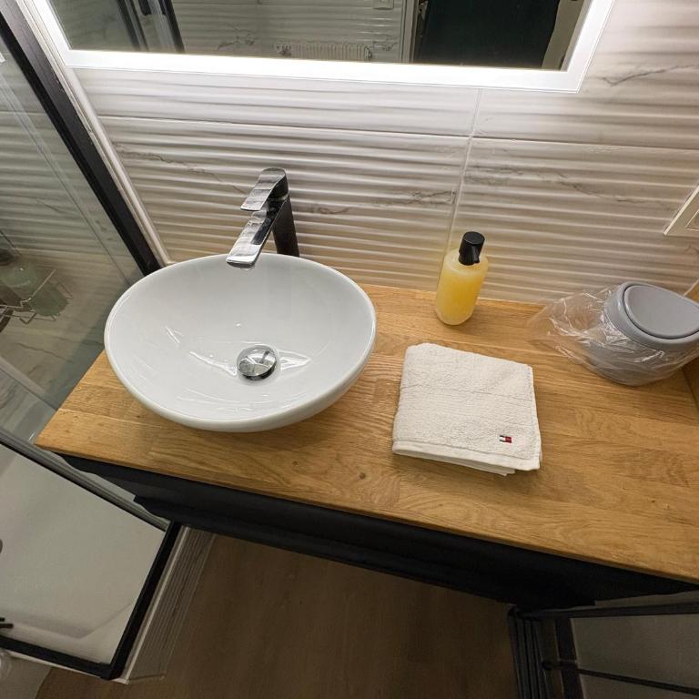 TiBZH, Vannes centre, Entrée privative - Appartement 2 Chambres - 26