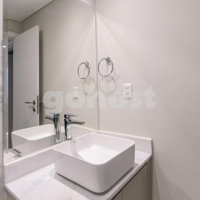 Modern 1 bed apt two blocks from Shop del Sol - Apartment - 15