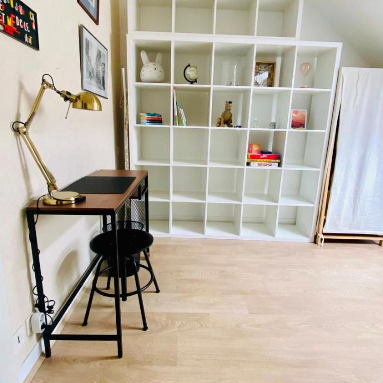 Le Duplex Franciade, centre-ville, parking, 2 chambres - Appartamento con 2 Camere da Letto - 12