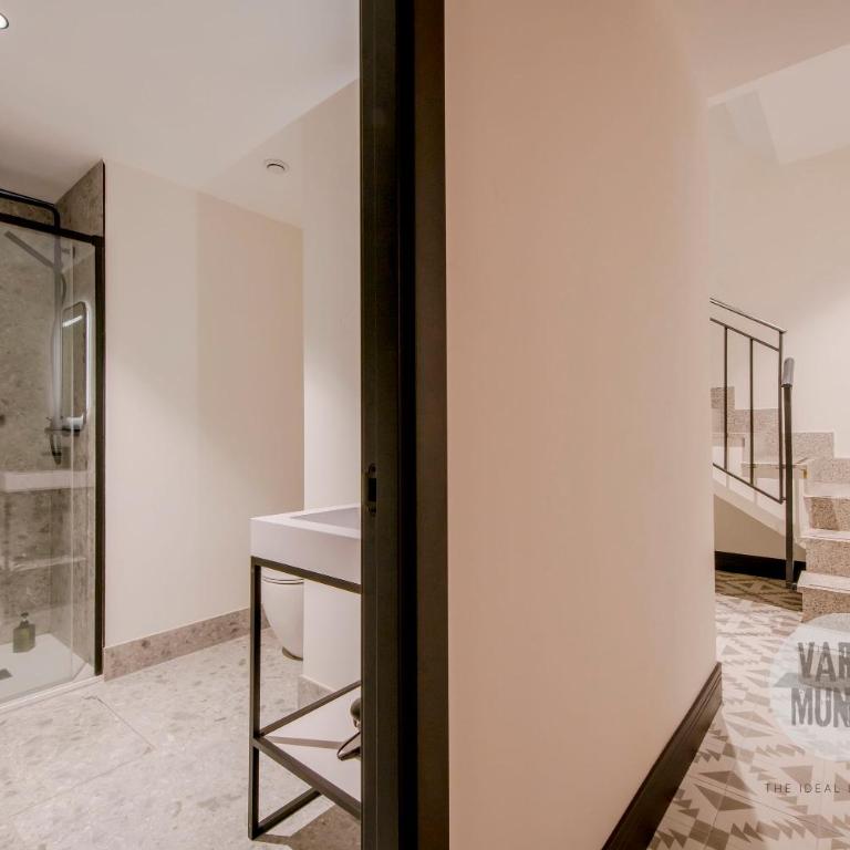 Diversión y confort para 10, ven a Duque de Rivas 8 E3 - Apartamento - 15