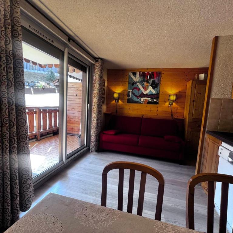 Appartement Centre Village ★★★, Parking, WIFI, Pied des Pistes, Confort 4 pers - FR-1-437-14 - Appartamento (4 Adulti) - 1