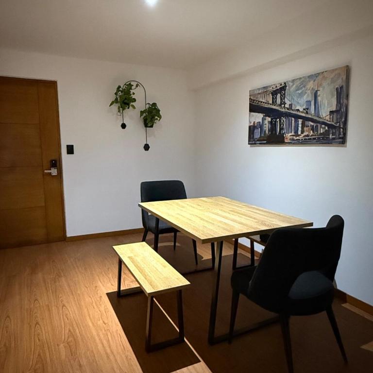 The Palms at Miraflores - One-Bedroom Apartment - 2