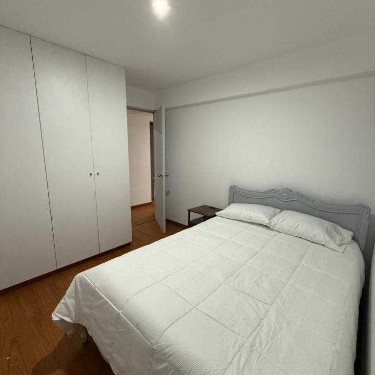 The Palms at Miraflores - One-Bedroom Apartment - 7