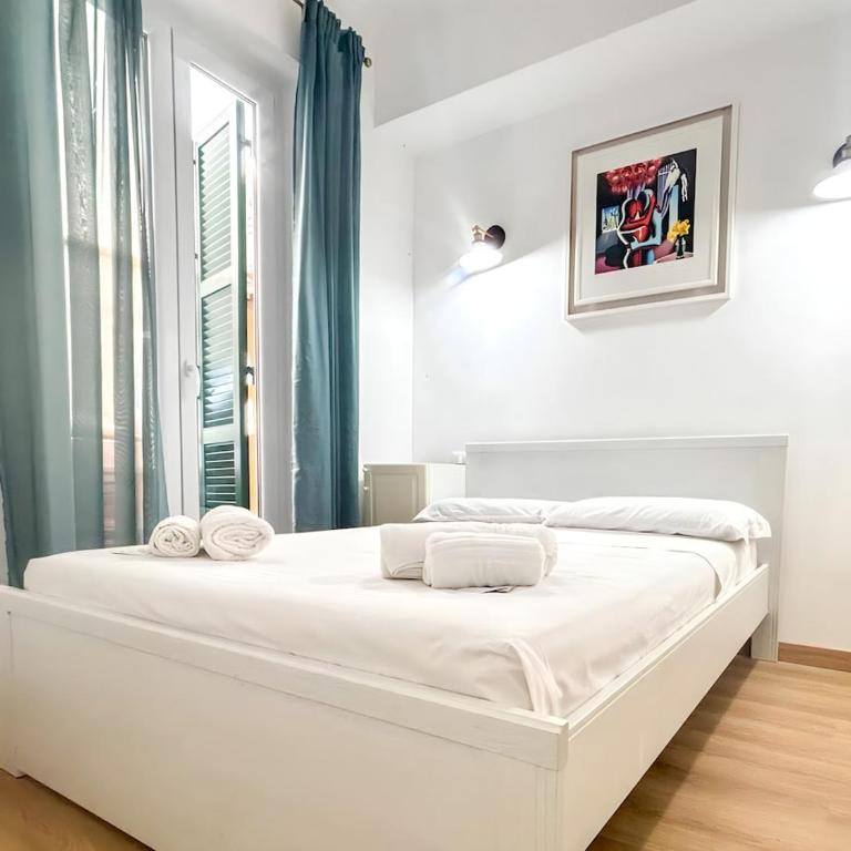 Modern apartment with Private Balcony Near Colosseum - Appartamento con 1 Camera da Letto - 3