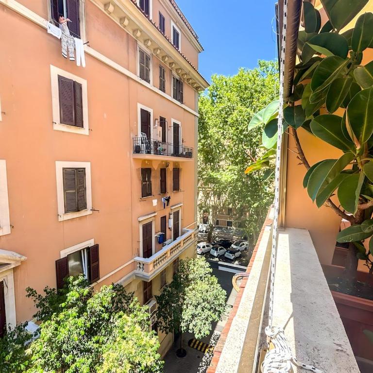 Modern apartment with Private Balcony Near Colosseum - Appartamento con 1 Camera da Letto - 24