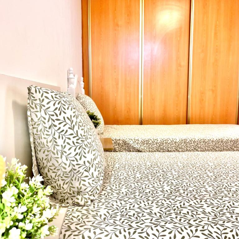 Casa del Gato - Four-Bedroom Vacation Home - 6