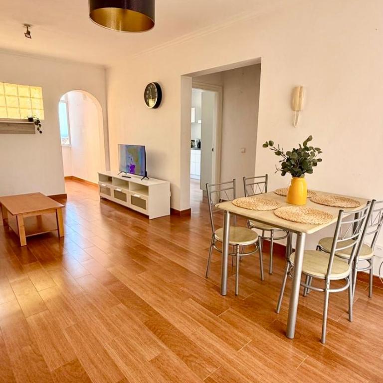 Casa del Gato - Four-Bedroom Vacation Home - 3