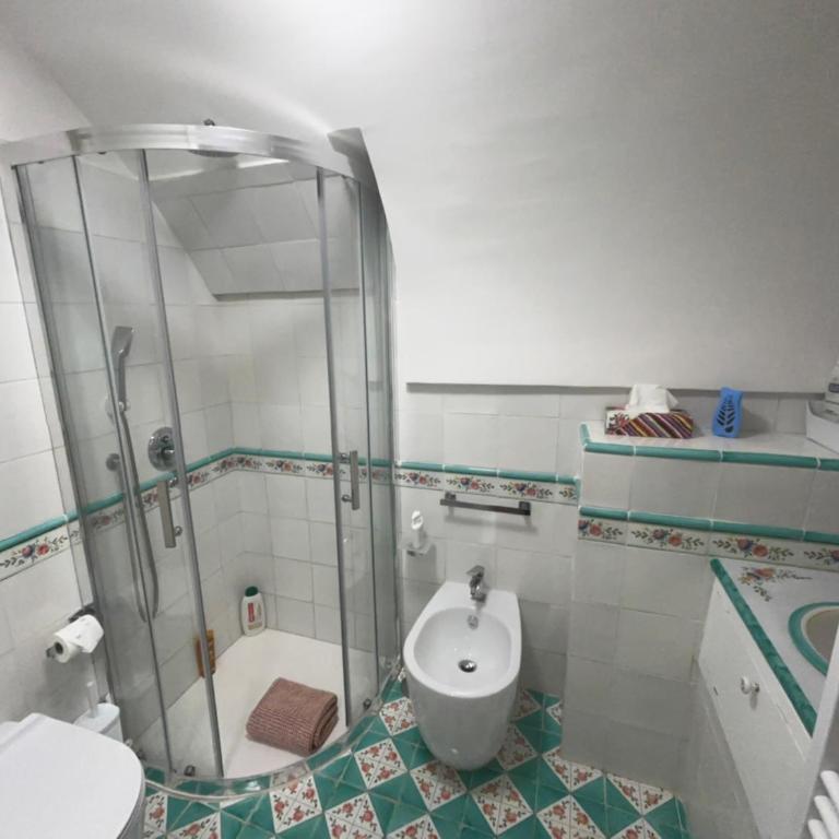 LUXURY HOUSE "VILLA POMPEIANA" Via CAMERELLE CON TERRAZZA VISTA MARE - Appartamento con 2 Camere da Letto e Vista Mare - 52