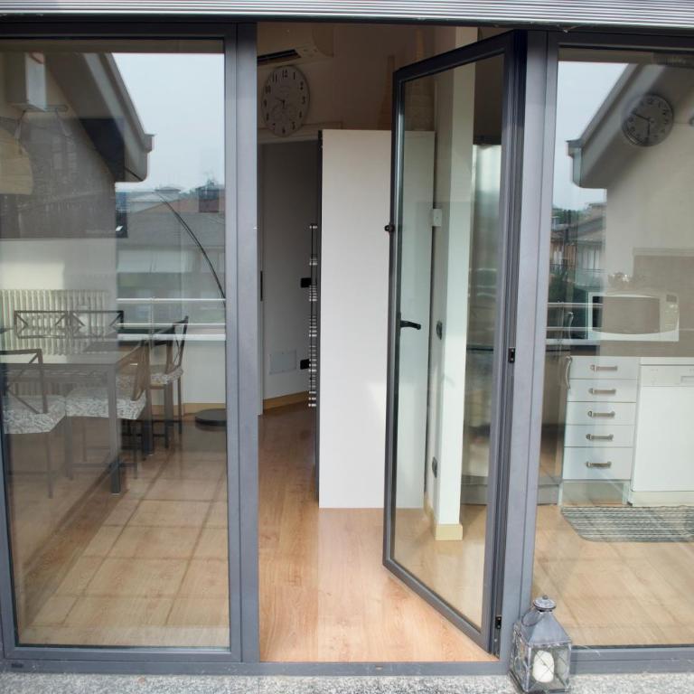 Stupenda mansarda con balcone - Appartamento con 1 Camera da Letto - 4