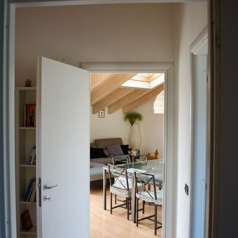 Stupenda mansarda con balcone - Appartamento con 1 Camera da Letto - 21