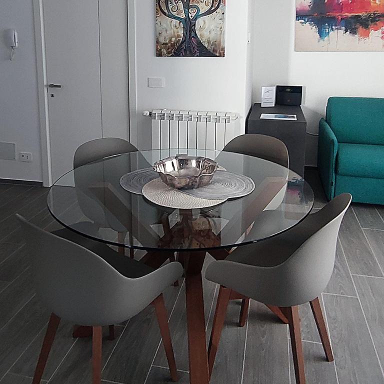 Docking Point - One-Bedroom Apartment - 6