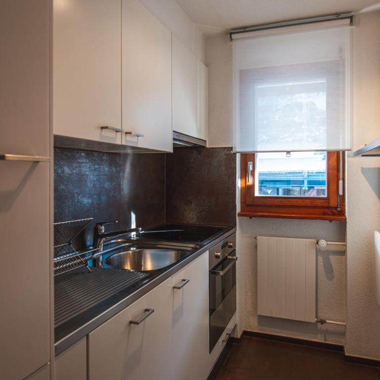 Allegra Apartments - Apartment mit 2 Schlafzimmern und Bergblick - 2