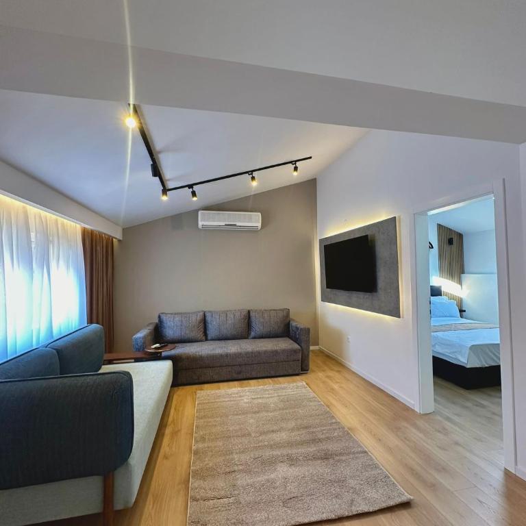 Hotel Sinan Han - Two-Bedroom Deluxe Apartment - 1