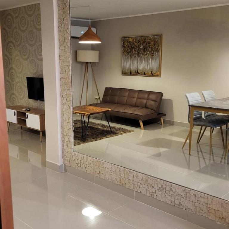 Comfortable New Family House - Three-Bedroom Vacation Home - 8