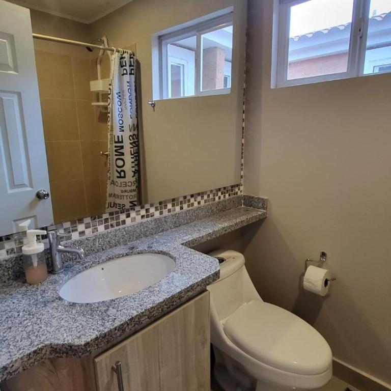 Comfortable New Family House - Three-Bedroom Vacation Home - 19