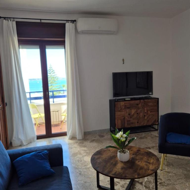 Appartamento Sky Apulia con la vista sul mare - Three-Bedroom Apartment with Sea View - 5
