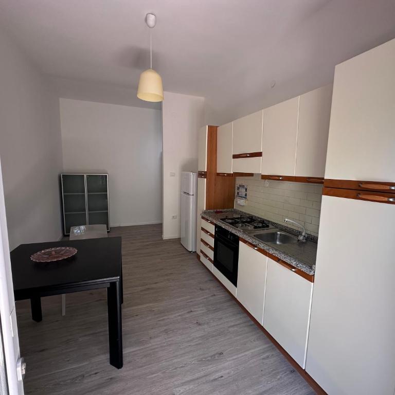 Il tuo Rifugio in Città - Appartamento con 1 Camera da Letto - 18