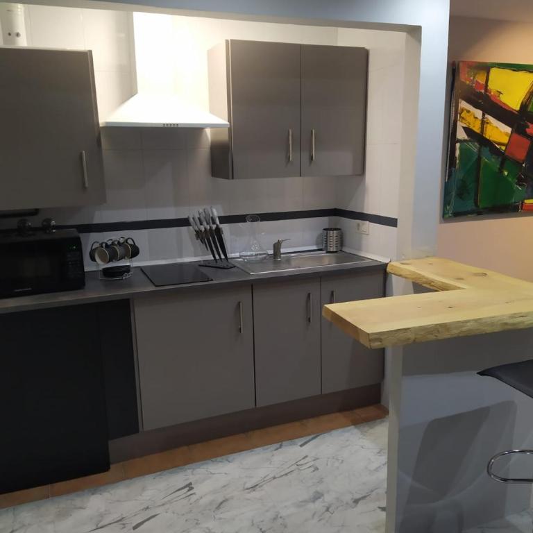 San Lázaro Square Apartment - One-Bedroom Apartment - 3
