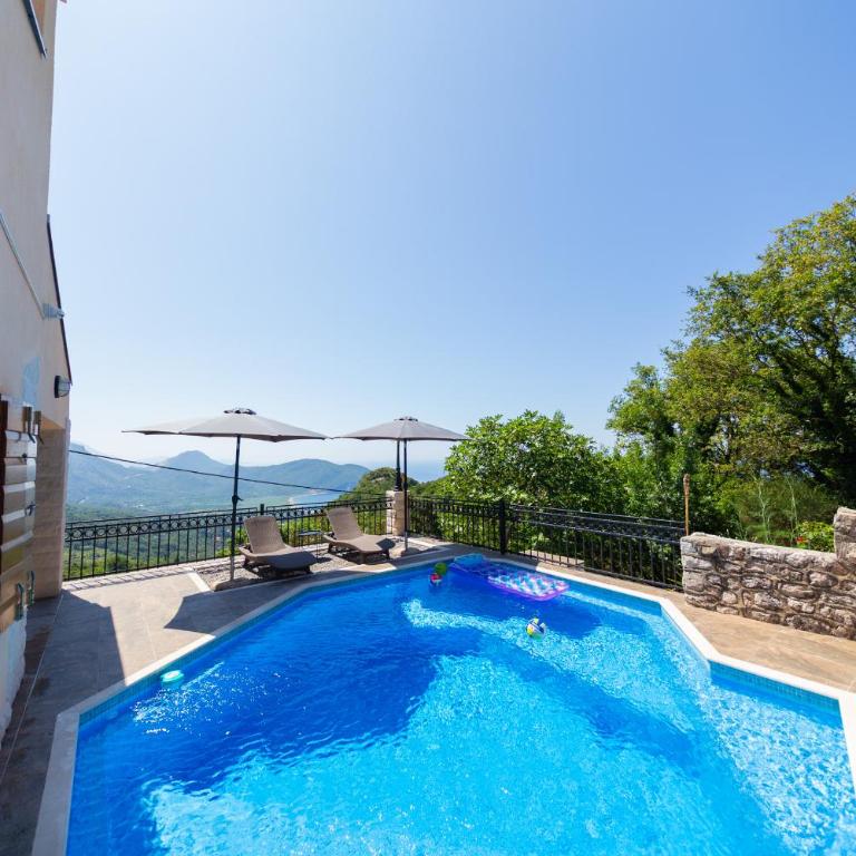 Villa Robinson - Two-Bedroom Villa - 48