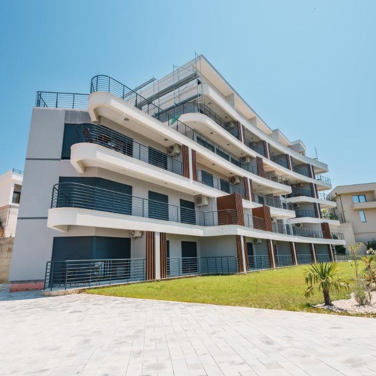 SeaSide Luxury Apartments - One-Bedroom Apartment with Sea View and Terrace - 13