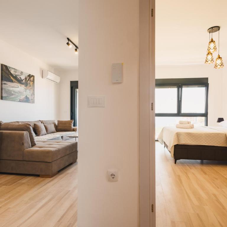 SeaSide Luxury Apartments - One-Bedroom Apartment with Sea View and Terrace - 20