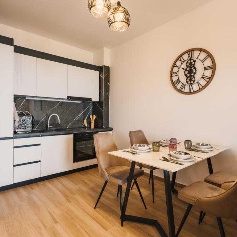 SeaSide Luxury Apartments - One-Bedroom Apartment with Sea View and Terrace - 26