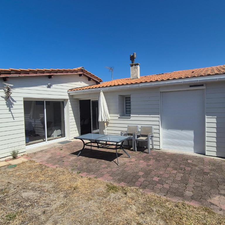 Maison LICORNE MARINE à 5 minutes à pied de la mer océan - Casa con 3 Camere da Letto - 2