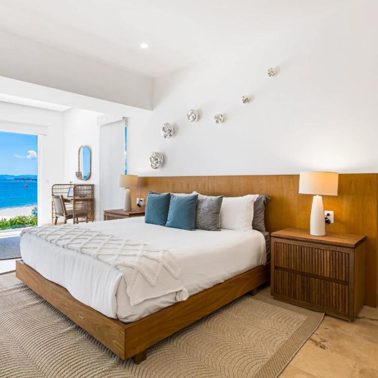 Beachfront, Private Pool, Theatre Room, Views! - Apartamento - 5