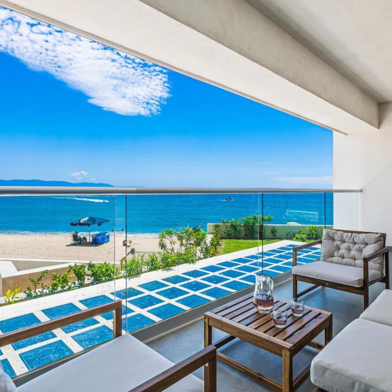 Beachfront, Private Pool, Theatre Room, Views! - Apartamento - 10
