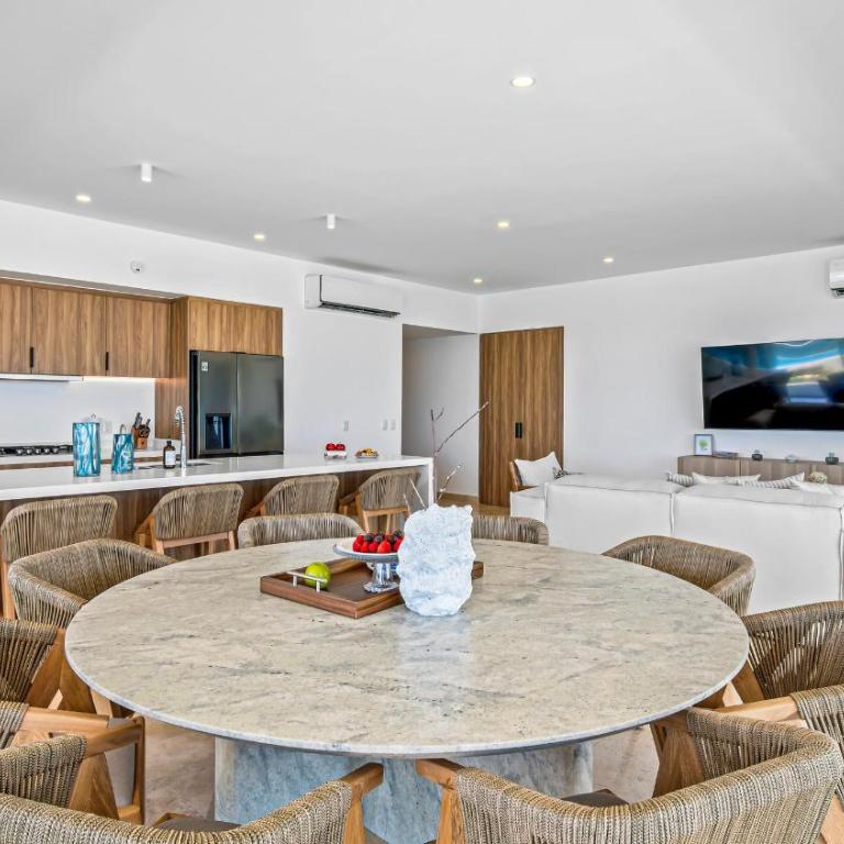 Beachfront, Private Pool, Theatre Room, Views! - Apartamento - 36