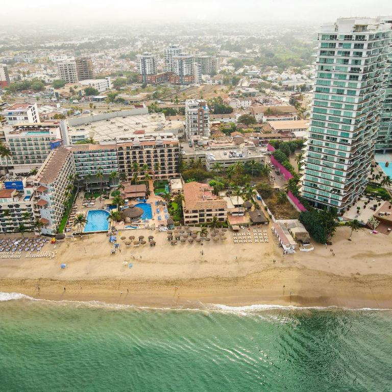 4 Person Occupancy, 1 block from Ocean - Apartamento de 2 dormitorios con terraza - 1