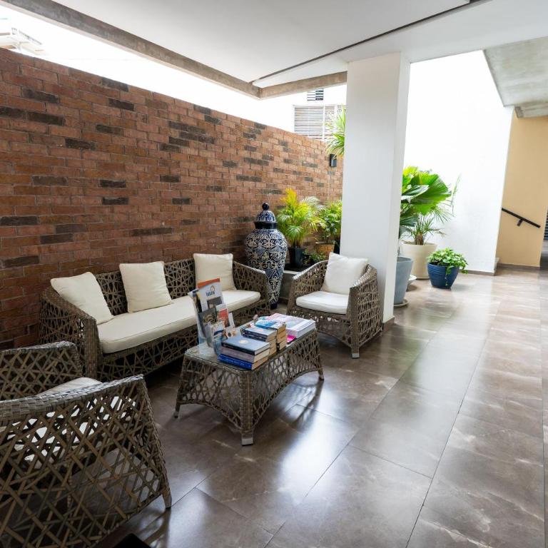4 Person Occupancy, 1 block from Ocean - Apartamento de 2 dormitorios con terraza - 40