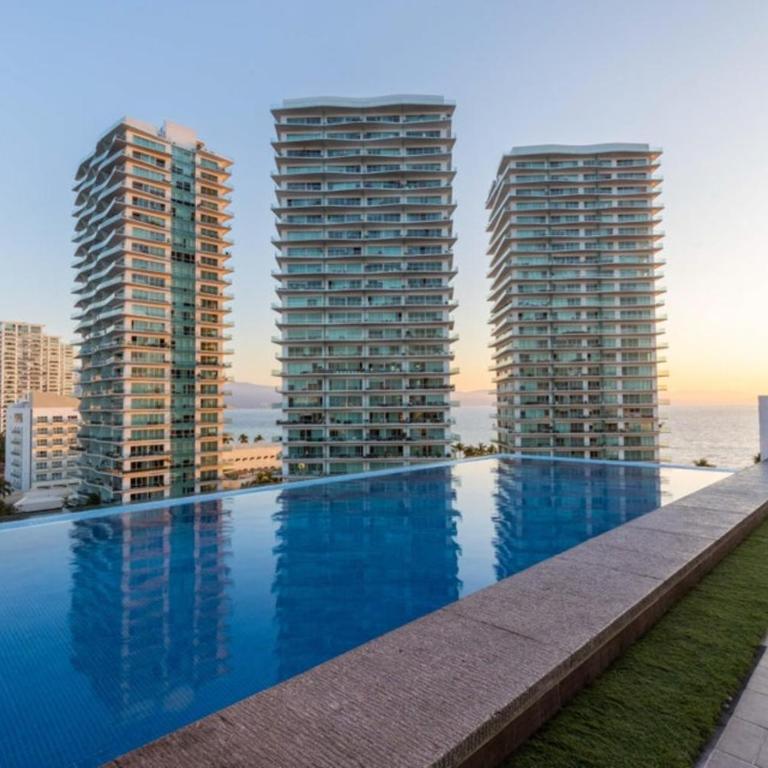 4 Person Occupancy, 1 block from Ocean - Apartamento de 2 dormitorios con terraza - 2