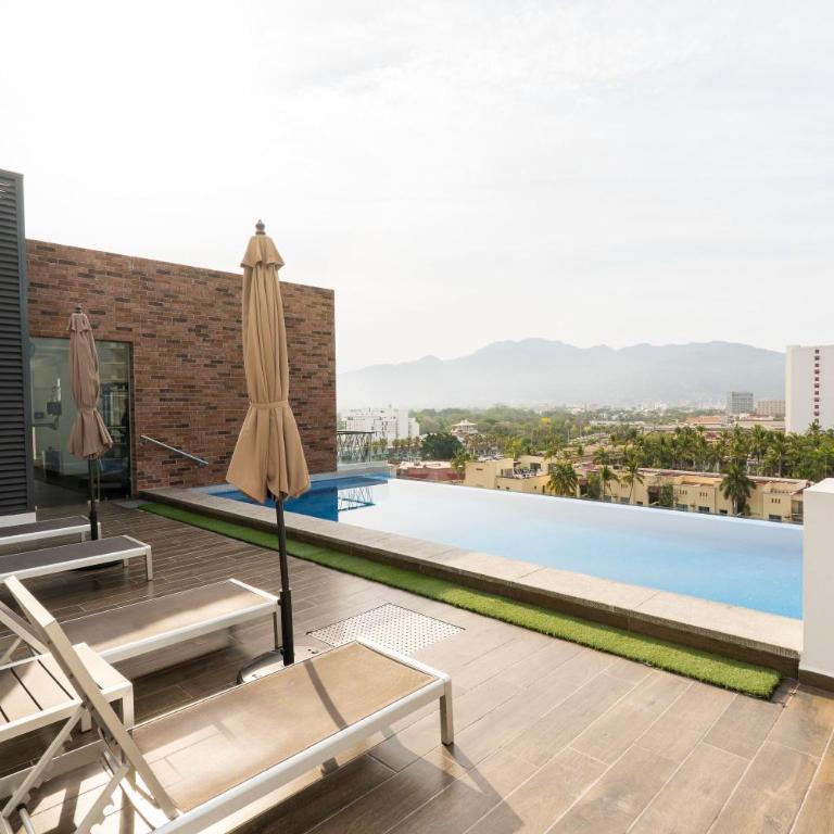 4 Person Occupancy, 1 block from Ocean - Apartamento de 2 dormitorios con terraza - 28