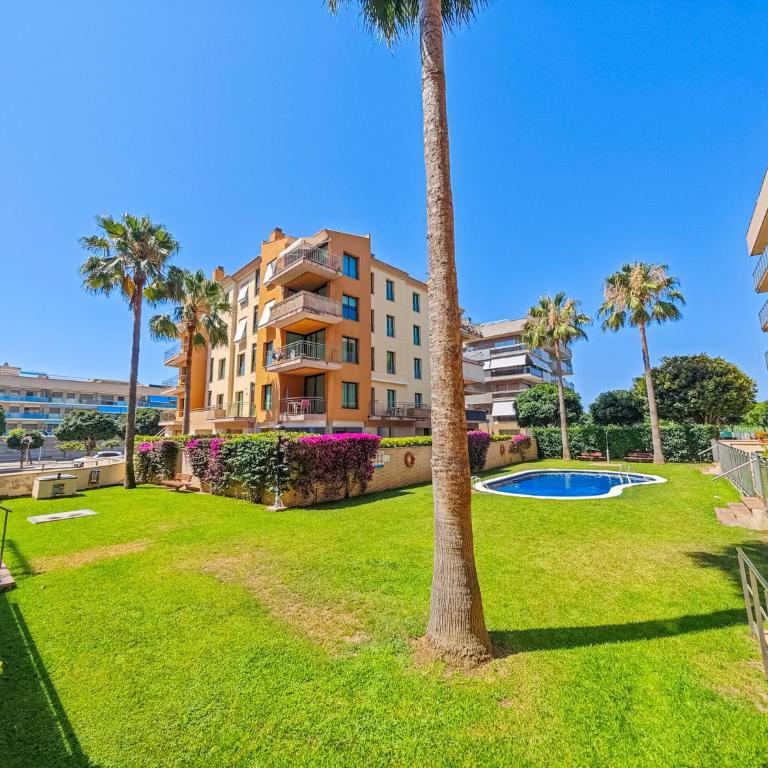 LITORAL COSTA DORADA - MARINA BAJO Only families - Apartamento de 3 dormitorios - 1
