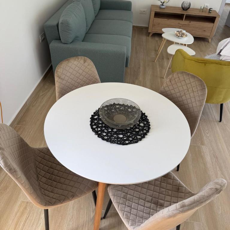 HiL's Bay View Apartments - One-Bedroom Apartment - 19