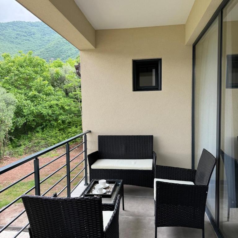 HiL's Bay View Apartments - One-Bedroom Apartment - 28